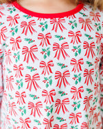 Load image into Gallery viewer, Merry Moments Elizabeth PJ Set
